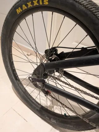 Bicicleta trek Dirt Jump Negra