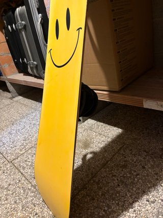 Tavola Snowboard con Attacchi