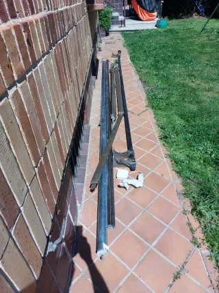 Estructura de toldo 475×375 -sin tela.
