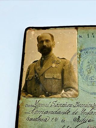 Cartera Militar de Identidad Original