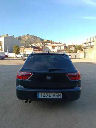 SEAT Exeo 2013