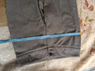 Pantalones grises formales