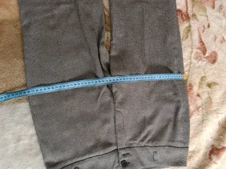 Pantalones grises formales