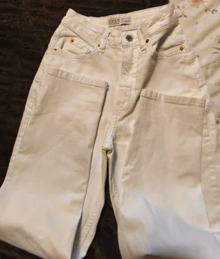 Pantalón vaquero blanco chica Primark T.34