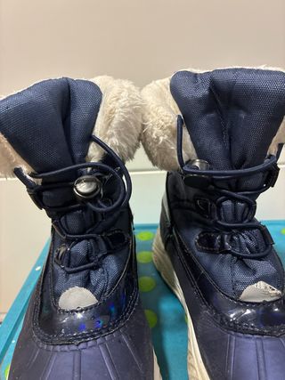 Botas de Nieve Niña Azul y Blanco