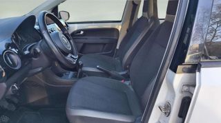 Volkswagen up! High up! 1.0 75CV