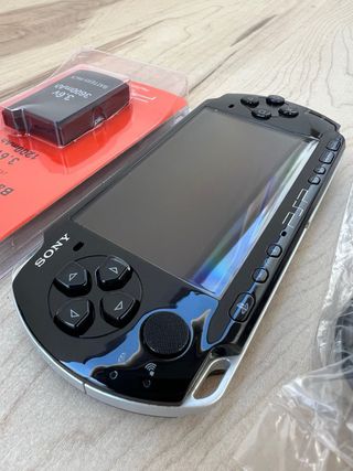 PSP 3000 + Batería Nueva / Consola