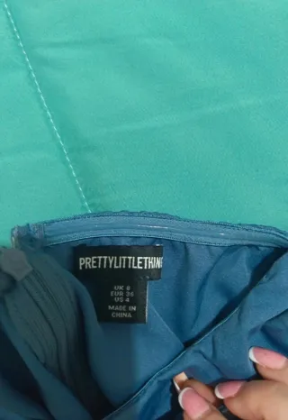 Vestido azul sin tirantes