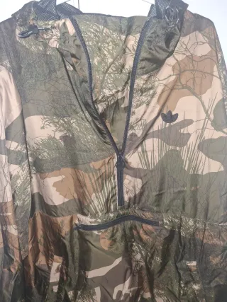 Chubasquero Adidas camuflaje hombre