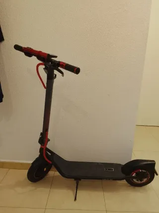 Patinete Eléctrico Cecotec Bongo D40 XL