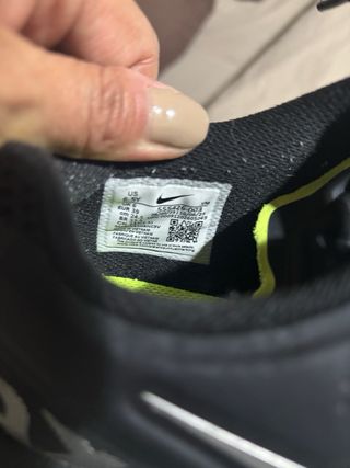 Zapatillas Nike Air Negro y Verde