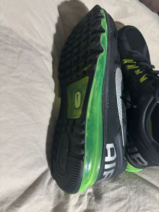 Zapatillas Nike Air Negro y Verde