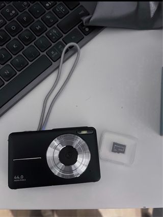 Cámara Digital 44MP 1080P + SD 32GB + 2 Baterias