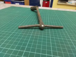 Llave de bujías 21mm T