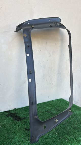 RIVESTIMENTO FINESTRA SX MITSUBISHI PAJERO 91-98