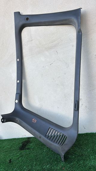 RIVESTIMENTO FINESTRA SX MITSUBISHI PAJERO 91-98