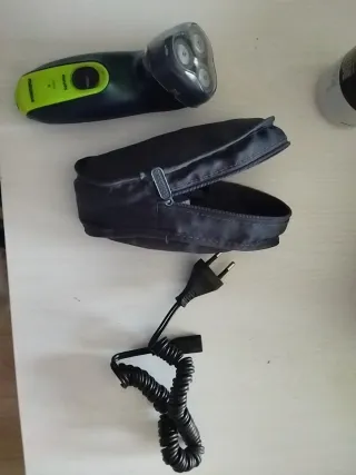 Rasoio Elettrico Philips Nero/Verde