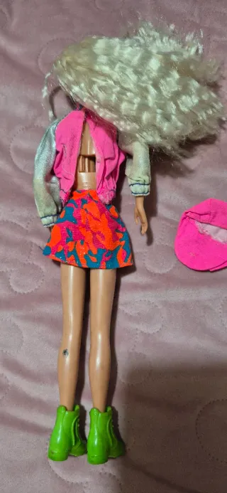 Muñeca Sindy Rock Años 90