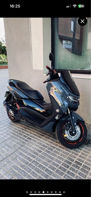 Yamaha NMAX 125 Negra/Gris