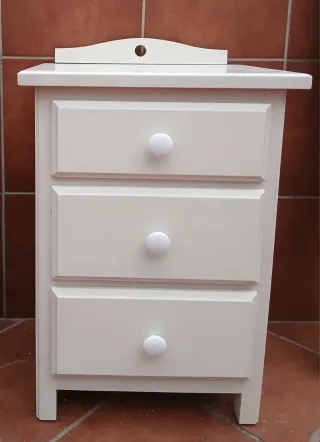 Cabecero y mesita de noche de madera