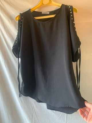 Blusa Fashion nera con perle taglia L