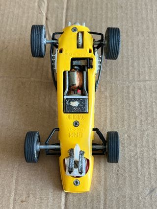 Scalextric BRM Segunda Serie Amarillo