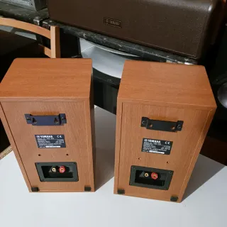 Altavoces Yamaha NS-90
