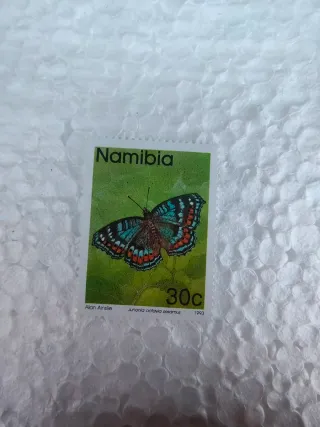 Lote 7 sellos varios: Olimpiadas, Fauna, Religión