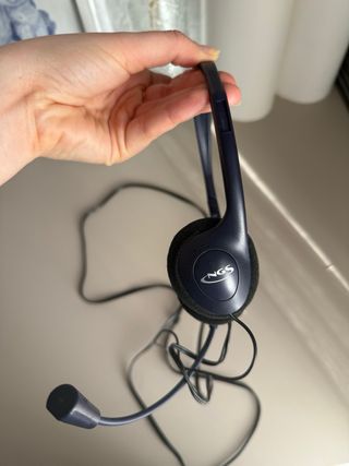 Auriculares con micrófono y 2 conectores