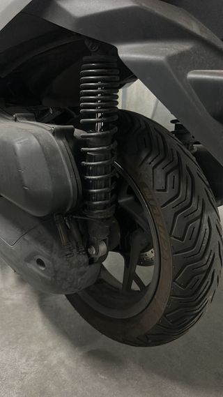 Yamaha XMAX 125cc Maxi Scooter