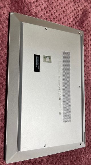 HP EliteBook 835 G7 Plata
