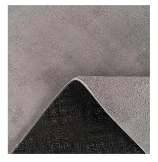 Alfombra gris pelo corto