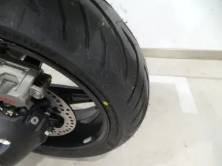 BMW R1300R 2025 Azul/Gris 27 km