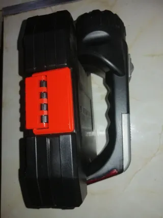 Maletín Black  con linterna