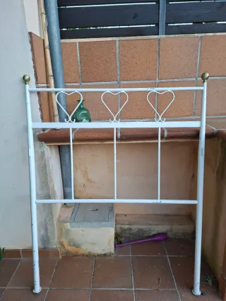 Cabecero cama individual corazones