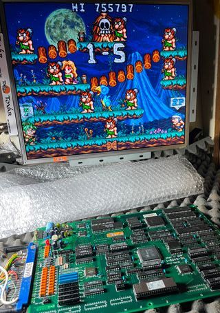 Placa Arcade Joe & Mac Returns Original Data East