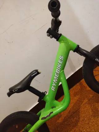 Bicicleta RYMEBIKES sin pedales