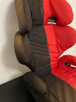 Silla coche Jane negra y roja