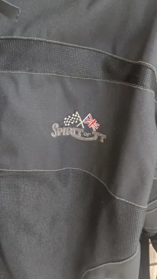 Chaqueta moto retro negra