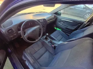 Volvo V40 2004