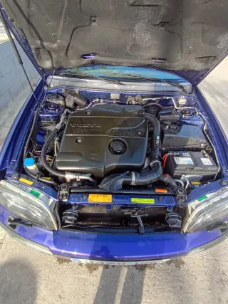 Volvo V40 2004