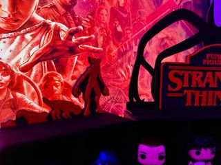 Expositor Funko Pop Stranger Things Premium