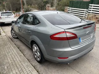 Ford Mondeo Titanium