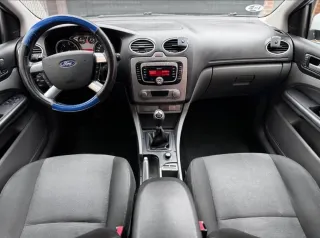 Ford Focus 2010