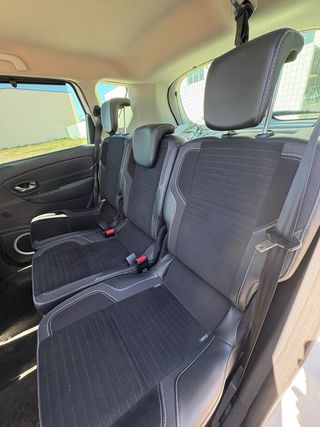 Renault Scenic 2015