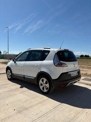 Renault Scenic 2015