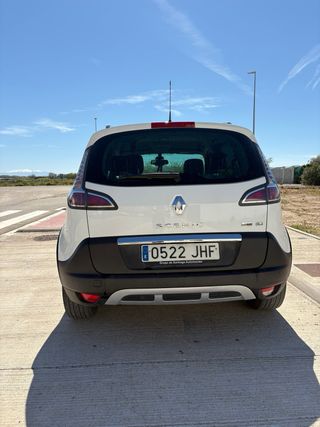 Renault Scenic 2015