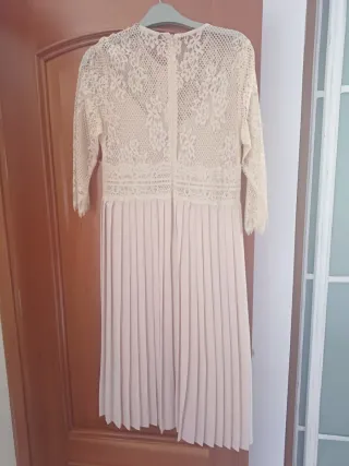 Vestido fiesta Zara encaje y plisado Talla L