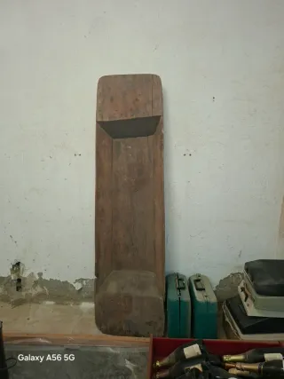 Batea antigua de madera