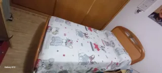 2 Camas 105cm Madera y Tela